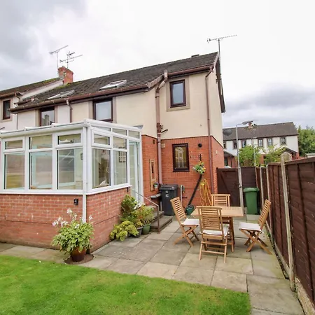 Beckside Garden *